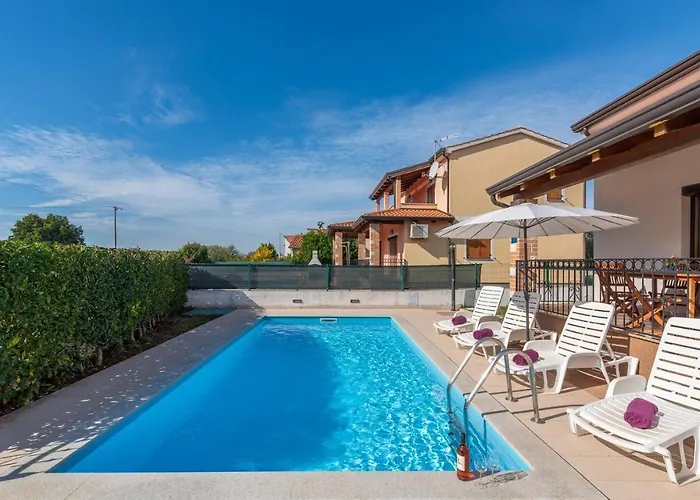 Villa Leonie With Private Pool Nova Vas (Porec)