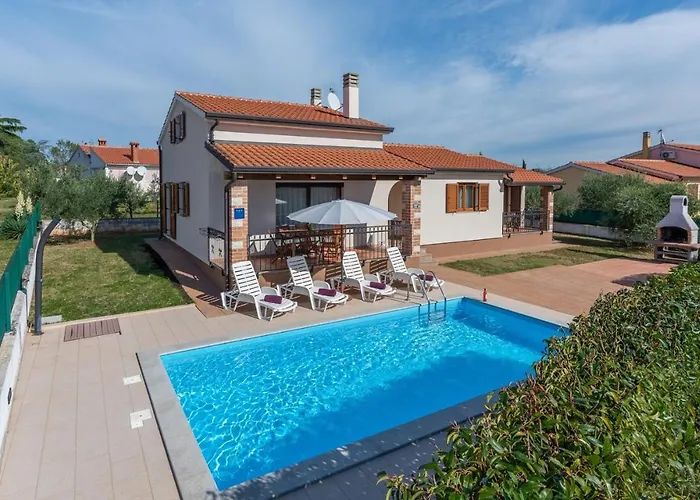 Villa Leonie With Private Pool Nova Vas (Porec)