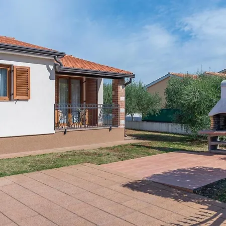 Leonie With Private Pool Nova Vas (Porec)