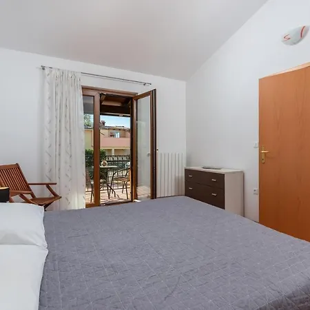 Villa Leonie With Private Pool Nova Vas (Porec)